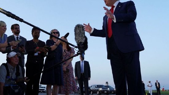 网上股票配资平台 特朗普的数字之战：当就业数据挑战总统叙事